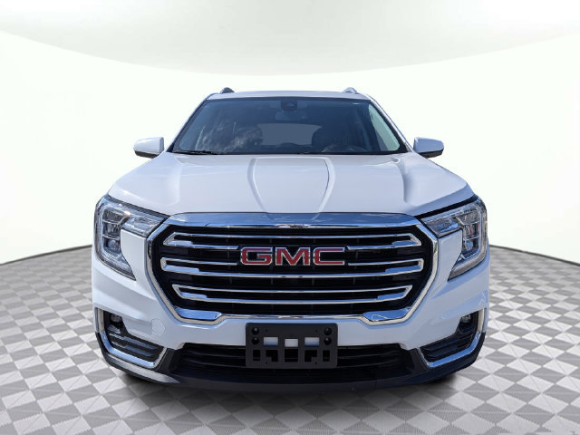Used 2024 GMC Terrain SLT AWD/4WD image 9