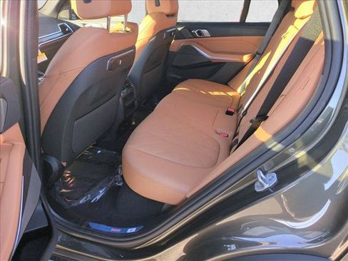 New 2026 BMW X5 sDrive40i w/ Premium Package RWD image 16