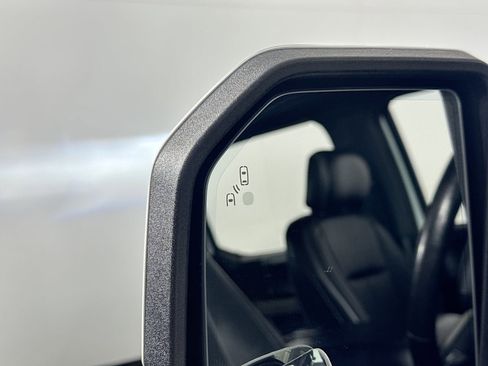 Used 2019 Ford F150 Lariat w/ Equipment Group 502A Luxury image 22