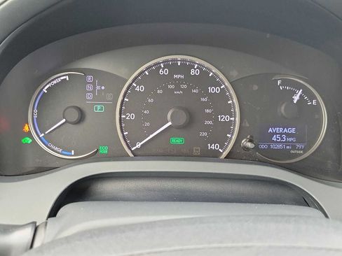 Used 2016 Lexus CT 200h w/ Accessory Package 2 FWD image 30