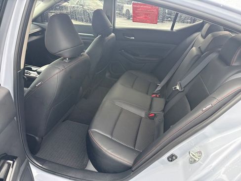 Used 2023 Nissan Altima 2.5 SR image 26