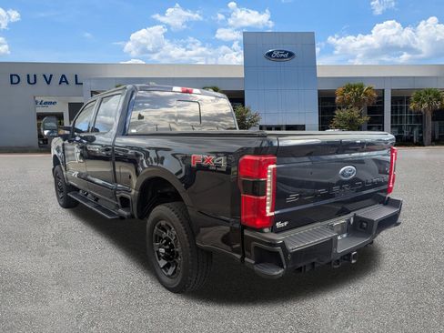 Used 2023 Ford F250 Lariat w/ Sport Appearance Package image 6