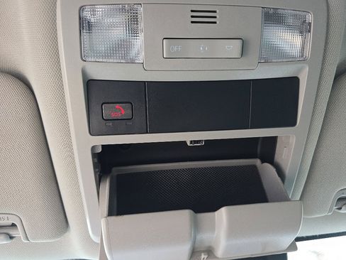 Used 2022 Toyota Tacoma SR5 image 33