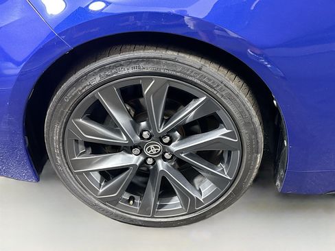 Used 2021 Toyota Corolla SE w/ SE Premium Package FWD image 38