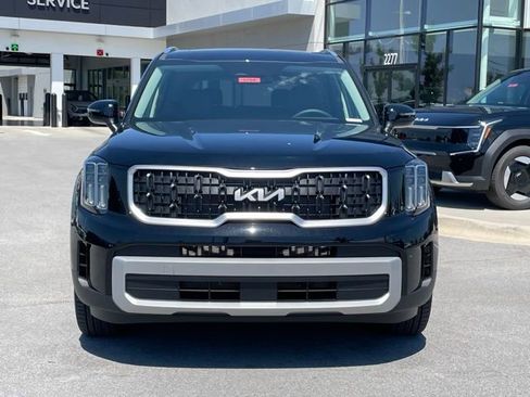 New 2025 Kia Telluride EX w/ EX Captain's Chair Package image 2