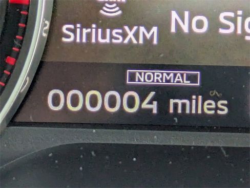 New 2025 Mitsubishi Outlander SE image 33