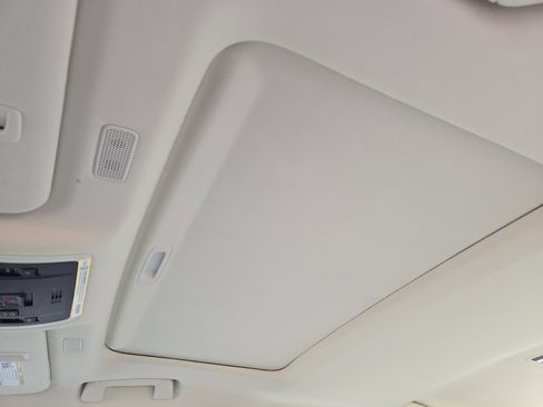 New 2025 Lexus ES 350 ES 350 w/ Premium Package image 18