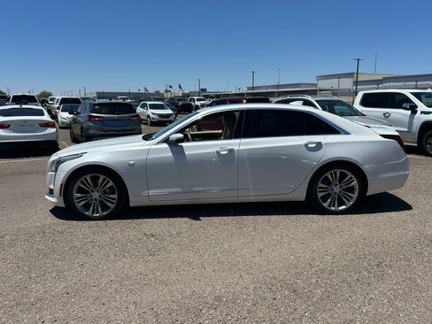 Used 2018 Cadillac CT6 Platinum AWD/4WD image 2