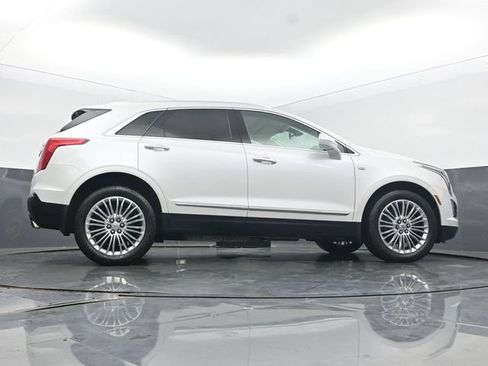 Used 2017 Cadillac XT5 Luxury w/ Advanced Security Package AWD/4WD image 50