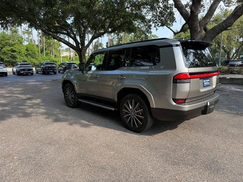 Used 2026 Lexus GX 550 AWD/4WD image 7