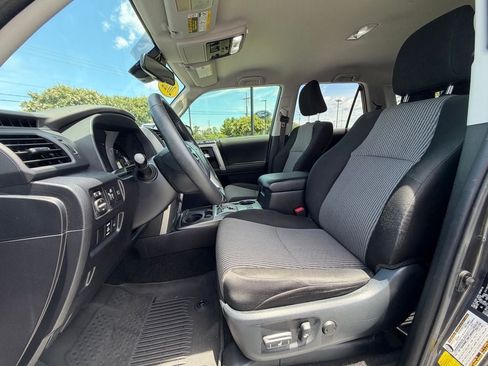 Used 2022 Toyota 4Runner SR5 RWD image 27