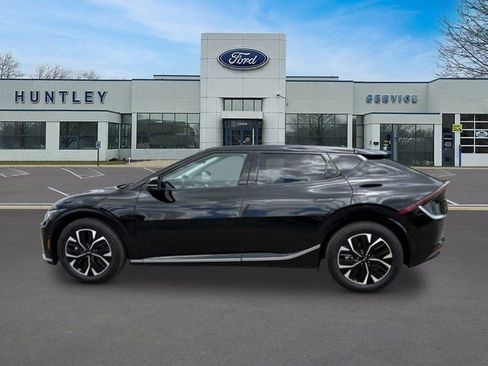 Used 2024 Kia EV6 Wind w/ Wind Technology Package AWD/4WD image 6
