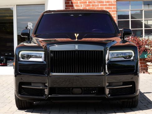 Used 2022 Rolls-Royce Cullinan Black Badge w/ Dark Exterior Package AWD/4WD image 5