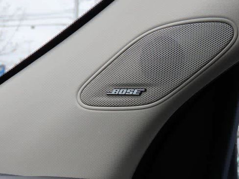 Certified 2025 Honda Pilot Elite image 27