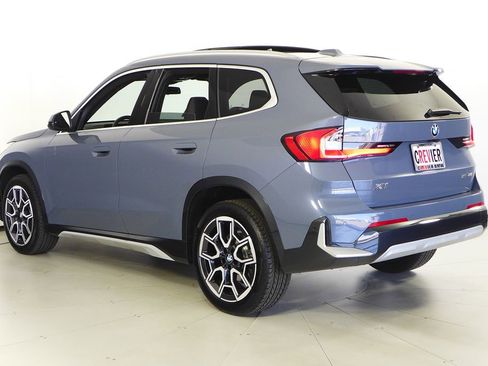 Used 2025 BMW X1 xDrive28i w/ Convenience Package AWD/4WD image 9