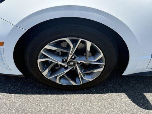 Used 2021 Hyundai Sonata SEL FWD image 12