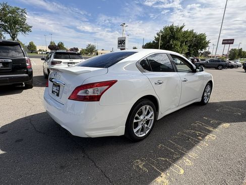 Used 2011 Nissan Maxima 3.5 S FWD image 5