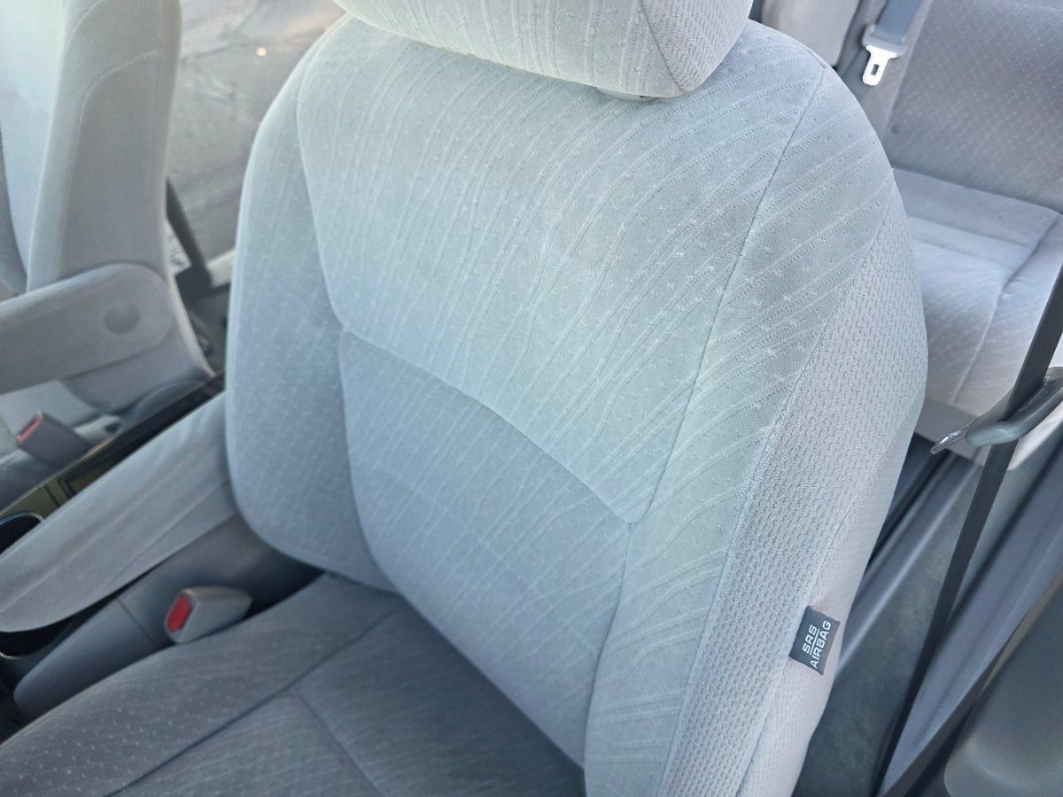 Used 2017 Toyota Sienna LE FWD image 14