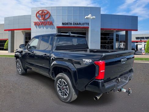 Used 2024 Toyota Tacoma TRD Sport image 7