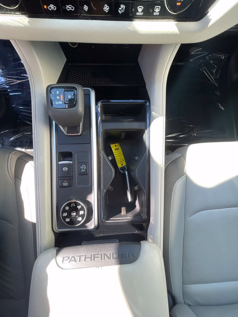 Certified 2023 Nissan Pathfinder SL w/ SL Premium Package AWD/4WD image 18