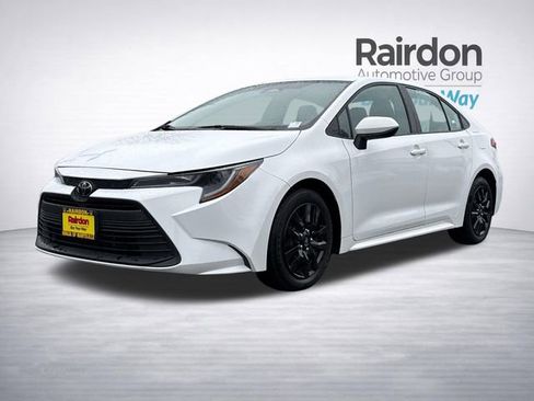 Used 2023 Toyota Corolla LE image 7
