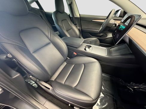 Used 2022 Tesla Model 3 Long Range image 15