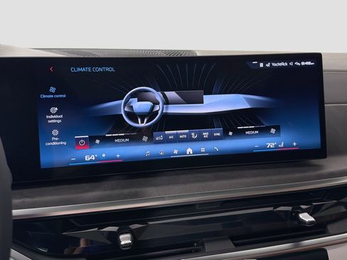 New 2026 BMW X5 M60i w/ Climate Comfort Package image 15