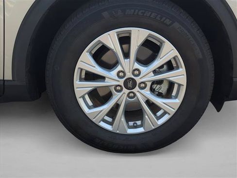 Used 2024 Ford Escape Active w/ Cold Weather Package FWD image 4