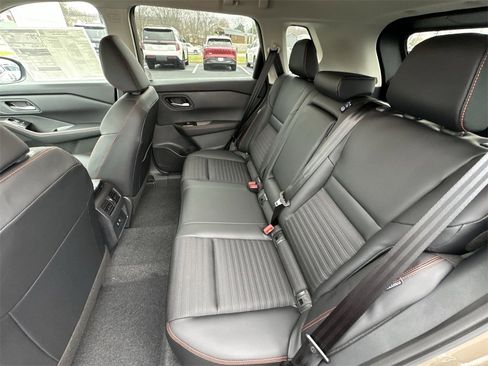 New 2026 Nissan Rogue SV image 21