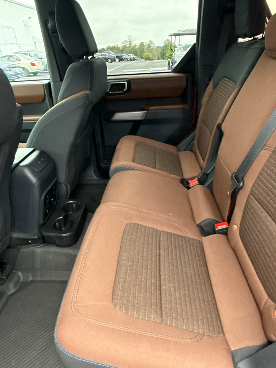 Used 2023 Ford Bronco Outer Banks AWD/4WD image 24
