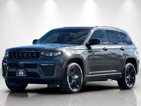New 2026 Jeep Grand Cherokee Limited w/ Limited Altitude Package AWD/4WD image 7