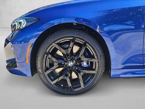 Used 2026 BMW 330i Sedan w/ M Sport Package image 8