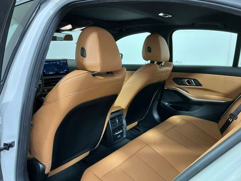 Certified 2025 BMW 330i Sedan w/ Premium Package RWD image 25