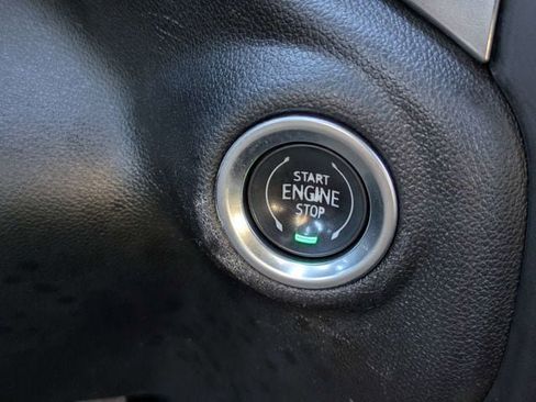 Used 2023 Chevrolet Silverado 2500 LT w/ Convenience Package image 28