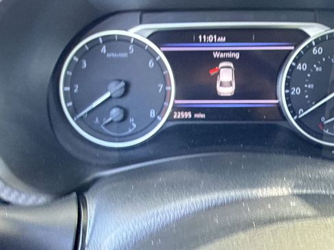 Used 2025 Nissan Sentra SV image 22