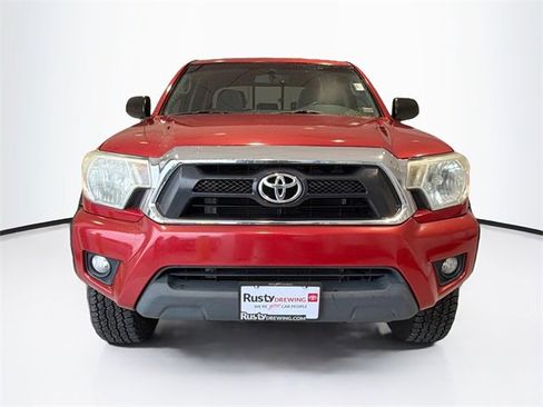 Used 2013 Toyota Tacoma PreRunner image 2