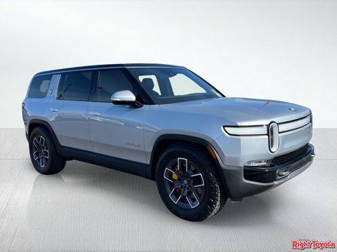Used 2023 Rivian R1S Adventure AWD/4WD image 8