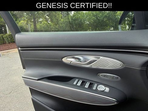 Used 2024 Genesis GV70 2.5T w/ Advanced Package AWD/4WD image 12