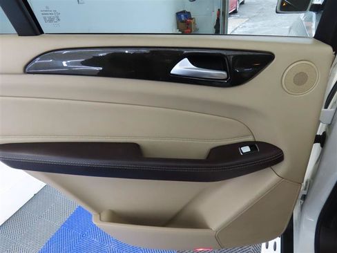 Used 2017 Mercedes-Benz GLS 450 4MATIC w/ Premium Package image 32