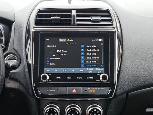 Used 2025 Mitsubishi Outlander Sport SE AWD/4WD image 20