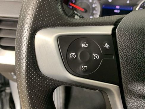 Used 2023 GMC Terrain SLE w/ Driver Convenience Package image 19