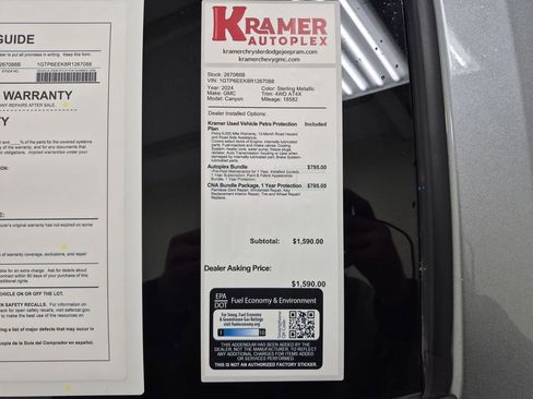 Used 2024 GMC Canyon AT4X image 35