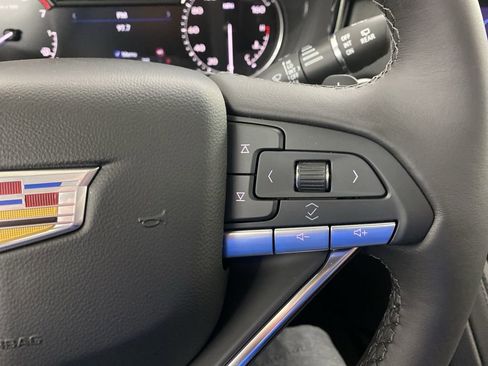 New 2025 Cadillac XT6 Luxury AWD/4WD image 42