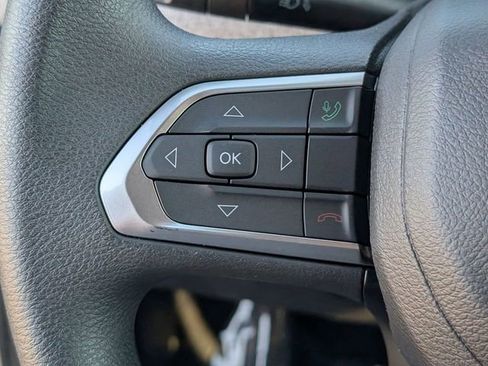 New 2024 Jeep Compass Sport image 20