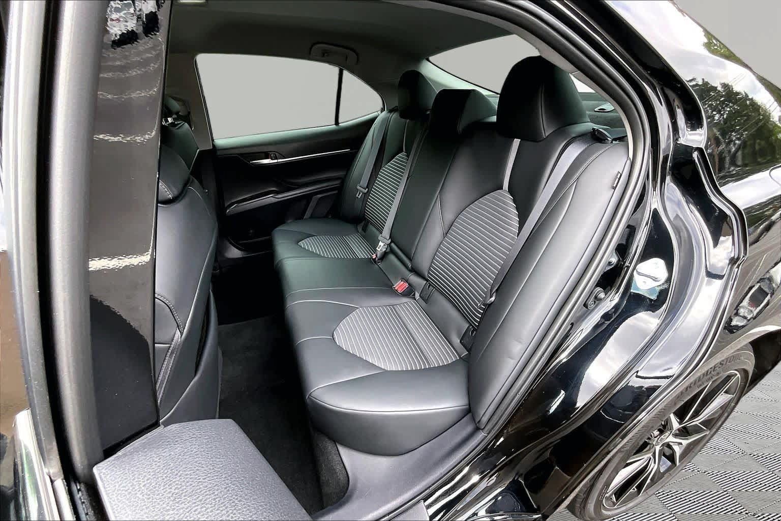 Certified 2024 Toyota Camry SE FWD image 21