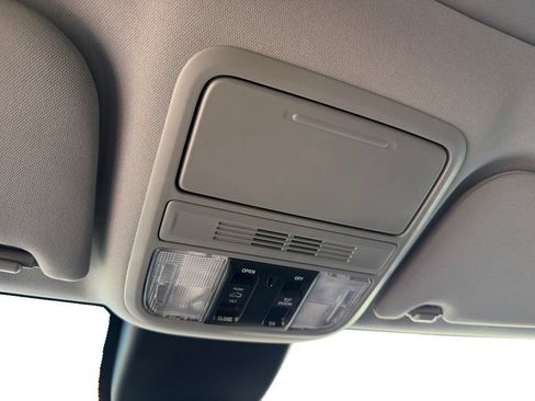 Used 2023 Honda Odyssey EX-L image 20