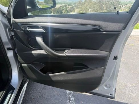 Used 2017 BMW X1 sDrive28i FWD image 10