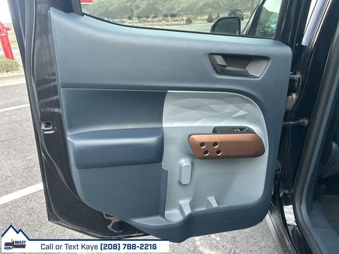 Used 2022 Ford Maverick Lariat w/ Lariat Luxury Package image 13