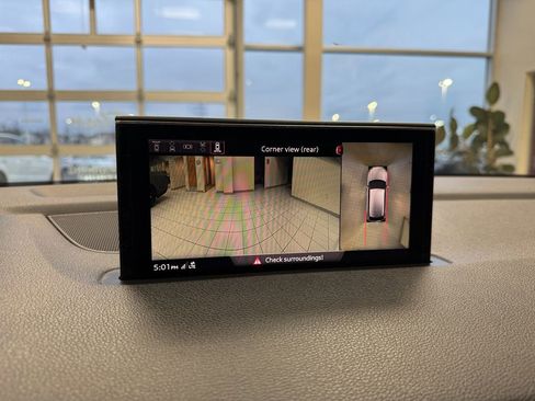 Used 2019 Audi Q7 3.0T Prestige image 30