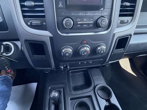 Used 2018 RAM 3500 Tradesman w/ Popular Equipment Group image 33